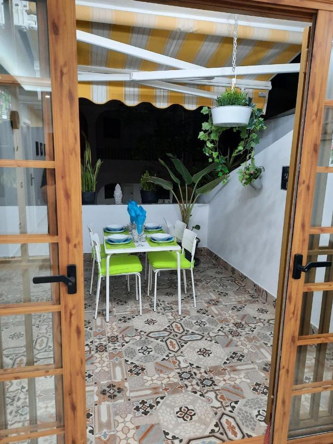 Modern Apartment In Costa Adeje With Shared Pool Playa Feñabe Kültér fotó